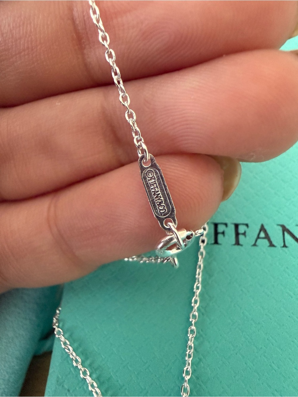 Authentic Tiffany & Co. Double Heart Pendant Necklace in Blue-Green - Picture 3 of 6